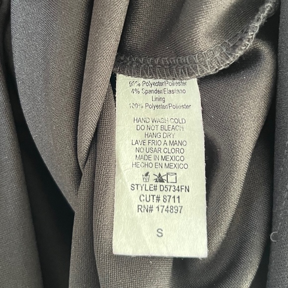 New York Gala Slit Maxi Dress - Black SMALL - Picture 6 of 7